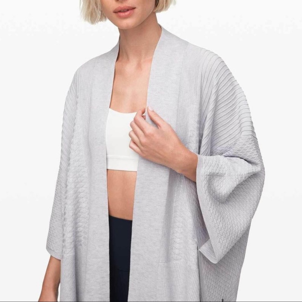 Lululemon Dream Weaver Sweater Wrap/Poncho